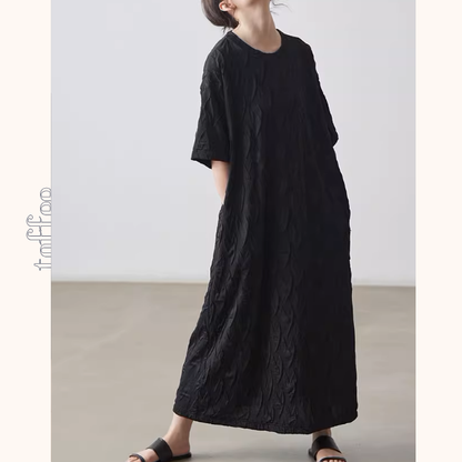 ラウンドネックロングブラックワンピース《Z00996》