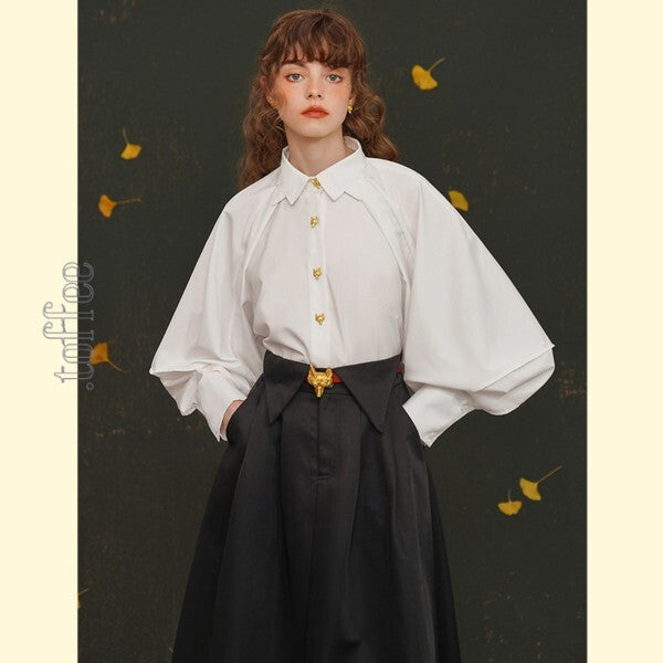 【2color】立体アートを纏う：キツネボタンの折り紙ブラウス C0174