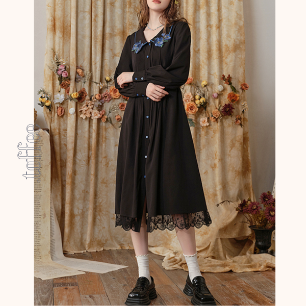 フラワー刺繍レースヘムブラックワンピース　《Z00680》