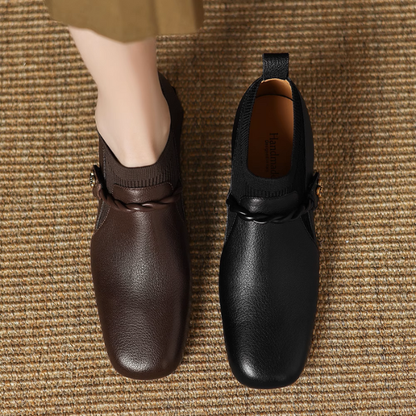 【2color】ツイストと煌めきを纏うチャンキーヒールブーツ《Z01180》