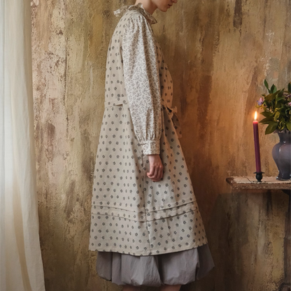 小花柄とフリル襟のクラシカルブラウス《Z01085》