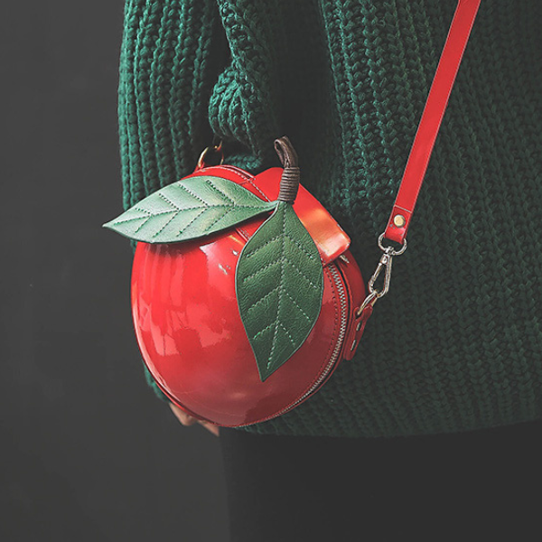 アップルフォルムメッセンジャーバッグ　AU-134