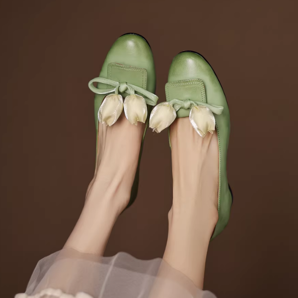 【3color】チューリップリボンが咲くフェミニンバレエフラット《Z01448》