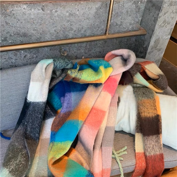 【8color】マルチカラーが映えるロング丈ブロックチェックマフラー《Z01185》