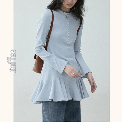 ボタンディテールペプラムトップ《Z00837》