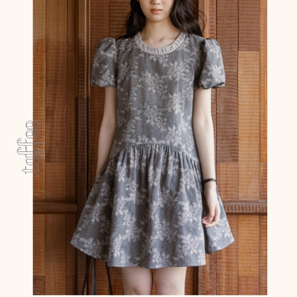 パフスリーブつる花刺繍ミニワンピース《Z00904》