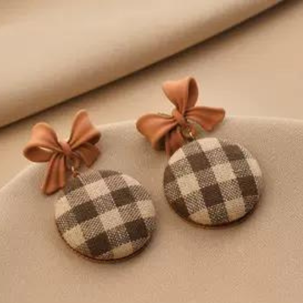 【４color】リボンデコレーションチェックピアス AU-279