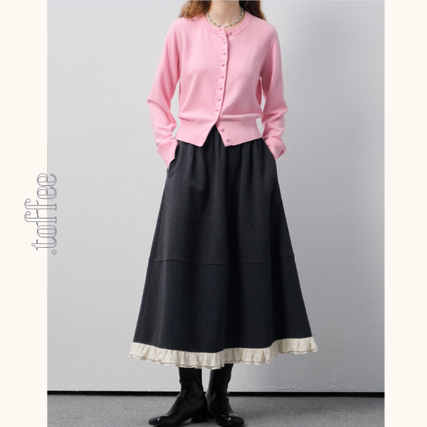 白レースが映えるチャコールAラインロングスカート《Z01188》