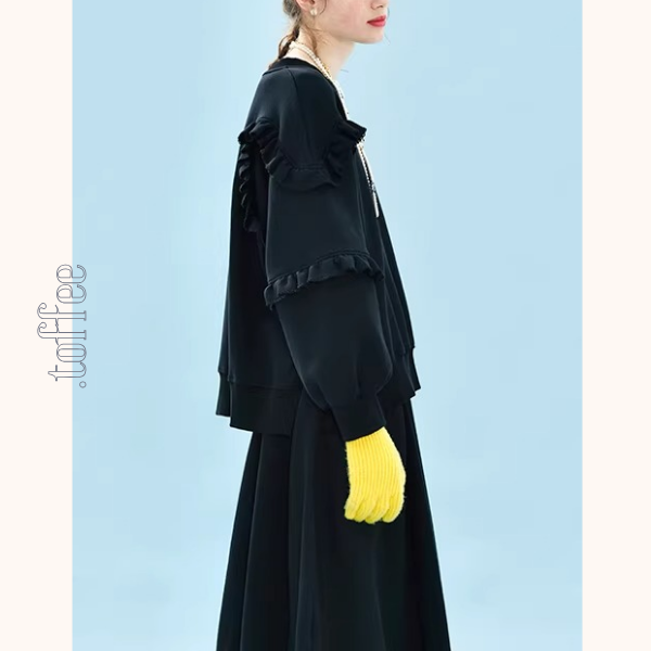 【2color】ティアード袖フリルの甘辛スウェット《Z01351》