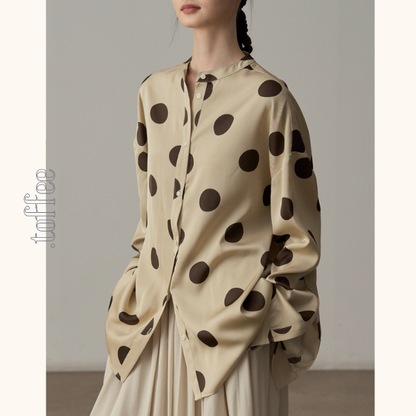 リズムを奏でる、大きな水玉シャツ《Z01120》