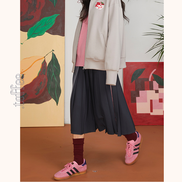 コントラストカラーミモレ丈プリーツスカート　《Z00701》