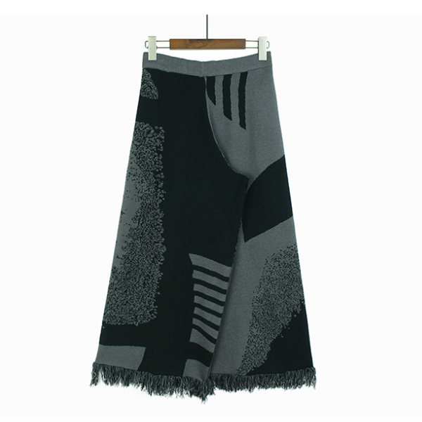 【2color】タッセルジャガードパンツ X-351