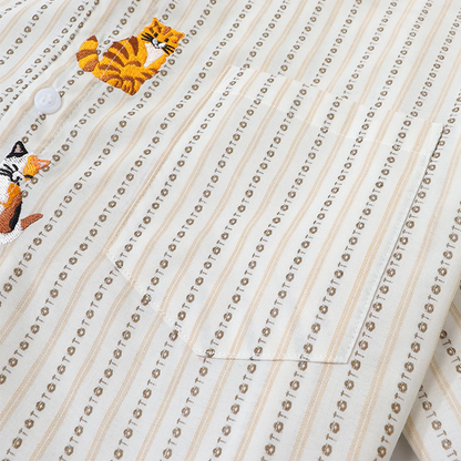 カラフル猫ちゃん刺繍入りショートスリーブシャツ《Z00909》