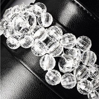 ビジューが光るブリテッシュローファー