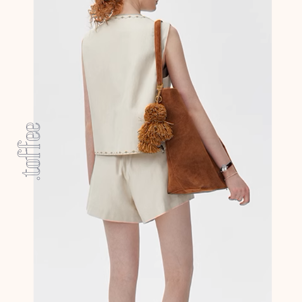 ハイビスカス刺繍ベスト＆ショートパンツセットアップ《Z01008》