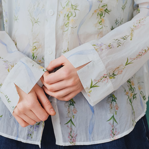 フローラルプリントシアーシャツ《Z00962》