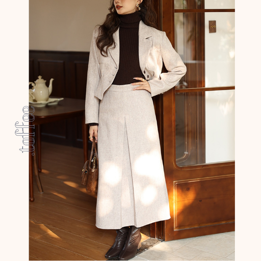 ショートテーラードジャケット＆ロングプリーツスカート セットアップ　《Z00773》