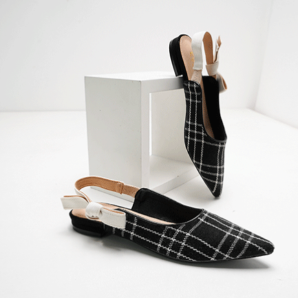 モノトーンバックストラップシューズ X-022