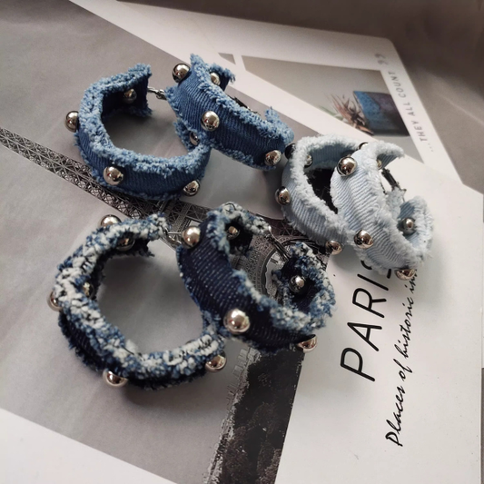 デニム×スタッズのカラーフープピアス《Z01252》