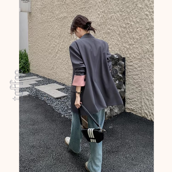 ピンク配色のカラーブロックスーツジャケット《Z01332》