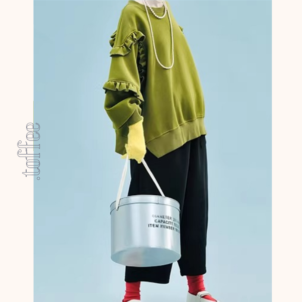 【2color】ティアード袖フリルの甘辛スウェット《Z01351》