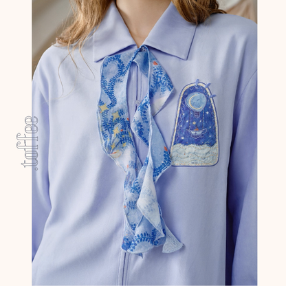 【2color】物語を結ぶリボンとアップリケのシャツ《Z01126》