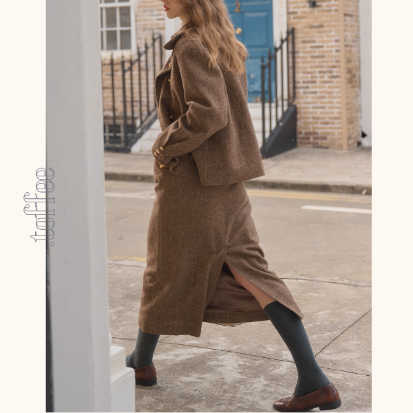 秋灯の街とクラシックツイードセット《Z01166》