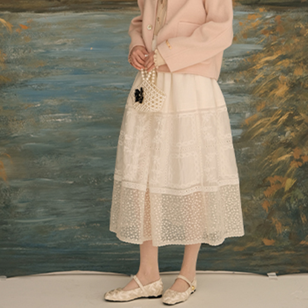 シアーレースミモレ丈スカート　《Z00619》