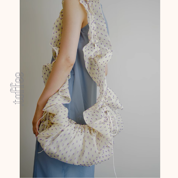 ドローストリング付きギャザーショルダーバッグ《Z00936》