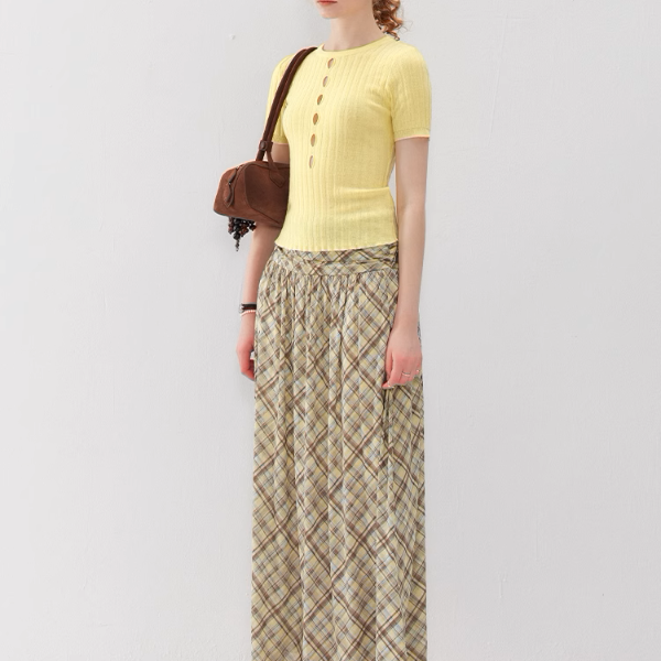 【2color】カットアウトスリムニットトップ《Z01009》