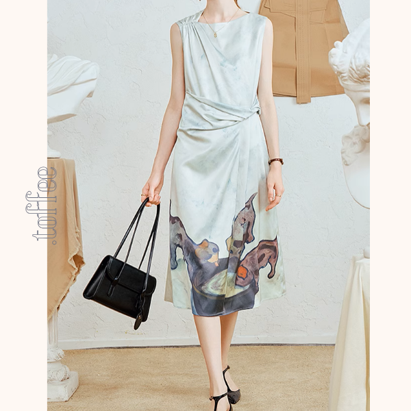 ミルクを飲む子犬プリントのノースリーブワンピース《Z00964》