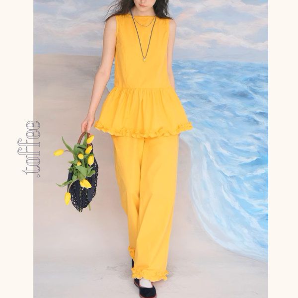 レースヘムペプラムノースリーブトップ＆ストレートパンツセットアップ 《Z00982》