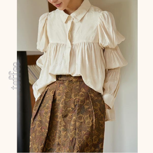 パフスリーブジャガードブラウス　《Z00808》