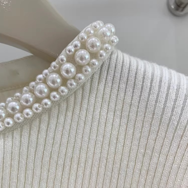 【2color】パールネックが輝くラグジュアリーニットセーター《Z01312》