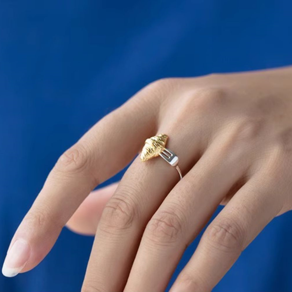 モーニングクロワッサンシルバーリング　Z00573