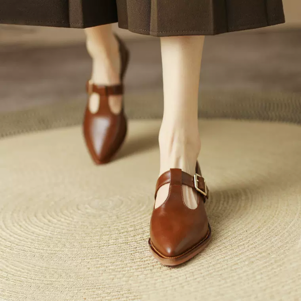 【２color】レトロベルトバックルポインテッドシューズ AU-267