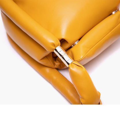 【３color】柔らかいスクエアバッグ