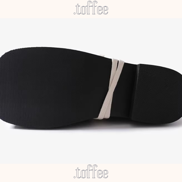 バイカラースクエア厚底ダービーシューズ《Z01352》