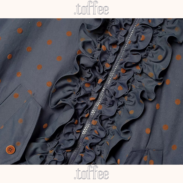 【2color】ドット柄フリルのバルーン裾キルティングジャケット《Z01360》