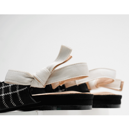 モノトーンバックストラップシューズ X-022