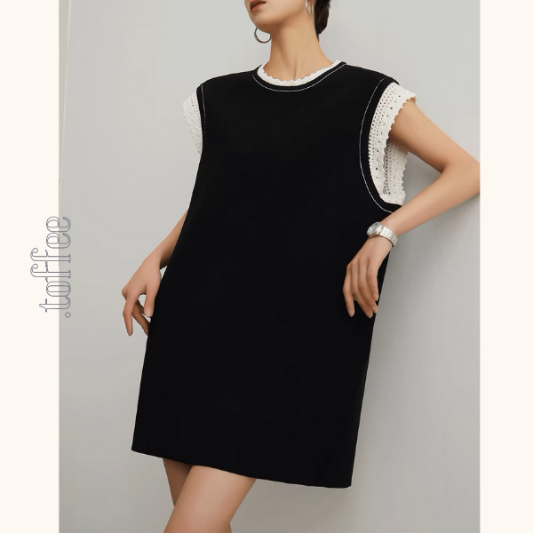 クルーネックレースディテールブラックワンピース《Z00948》