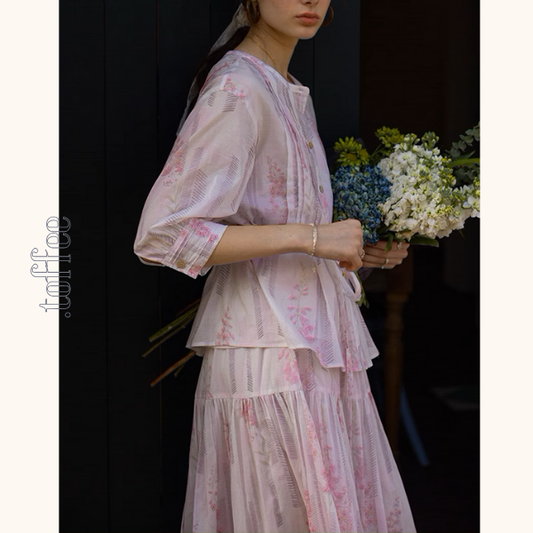 桜ピンクプリーツシャツ＆ミモレ丈ティーアドスカートセットアップ《Z00867》