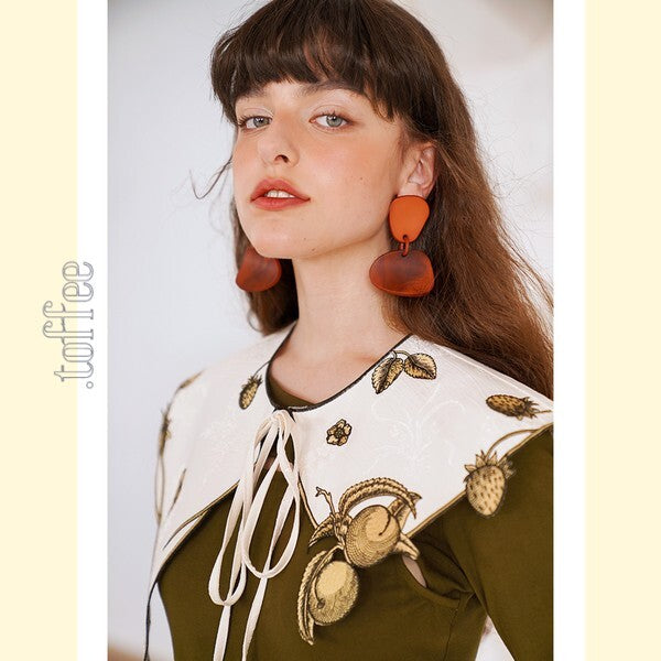 【2color】果物モチーフの植物画刺繍：ロマンティックフェアリーケープ　C0168