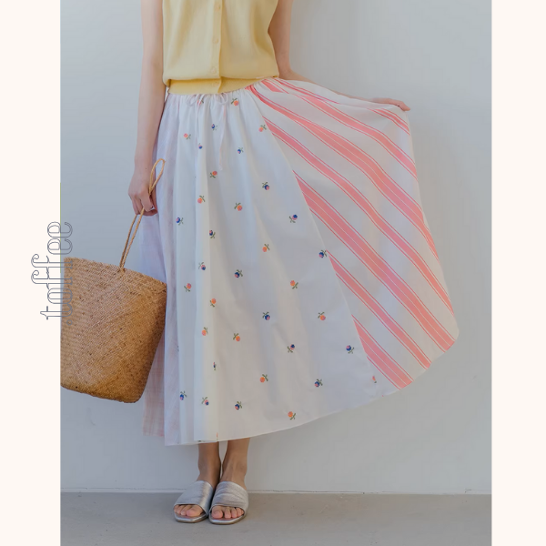 小花とストライプの切替プリーツスカート《Z01075》