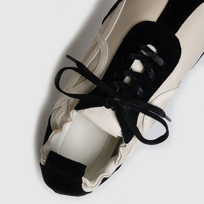 バイカラーフラットスニーカー　Z00445