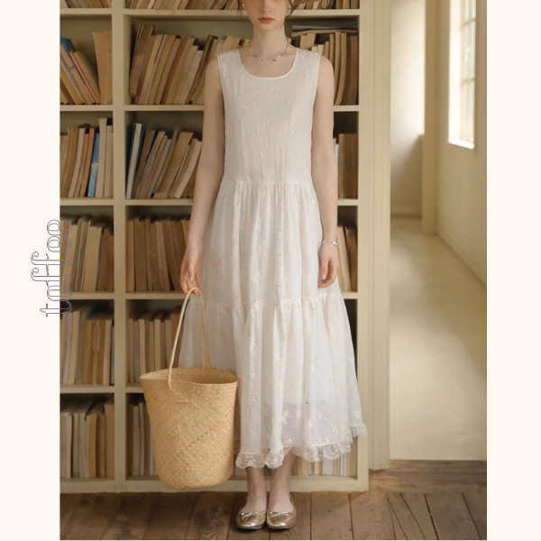 レース＆アイレット刺繍ロングティアードワンピース《Z00888》