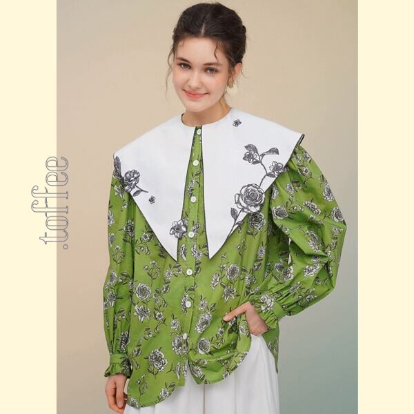 ローズフレンチレトロプリントシャツ: 個性的なエレガンスを纏う 《C0213》