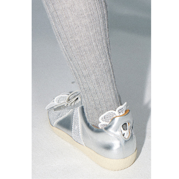 レースフラワーローカットスニーカー X-477