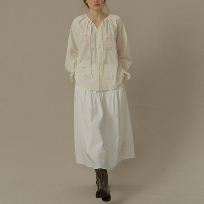 ポニーと星のロマンティック刺繍入りホワイトブラウス《Z00829》