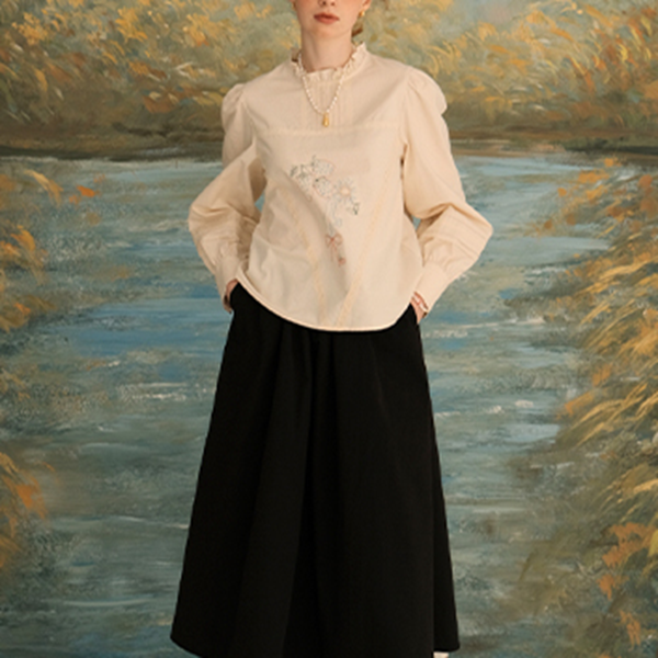 レース＆刺繍コットンブラウス 《Z00623》